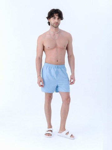 Rockupy Badeshorts 'Cem'‌‌‌‌‌‌‌ in Blau: Vorderseite