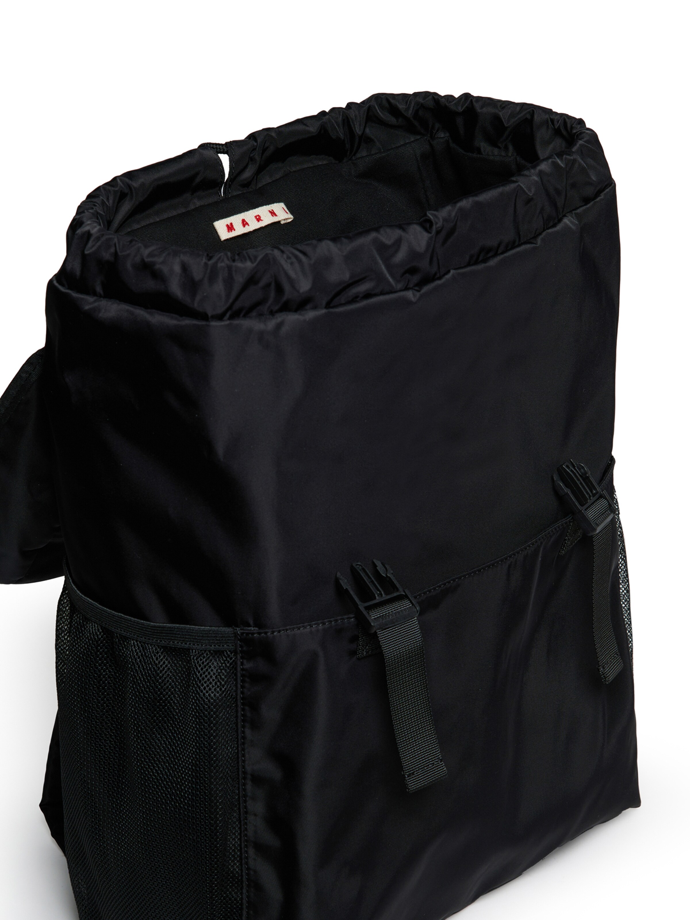Marni Раница в черно