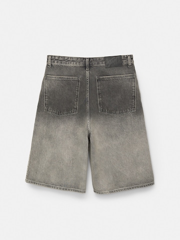 Pull&Bear Loosefit Farkut värissä harmaa