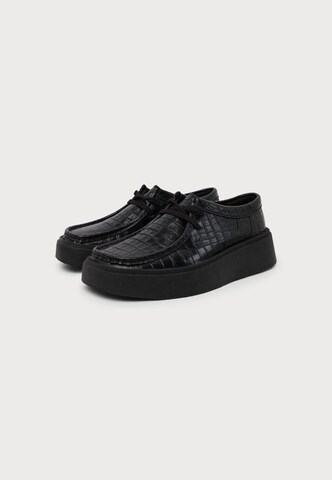CLARKS Čevlji na vezalke 'Torview W' | črna barva