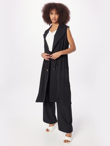 Gilet Dorothy Perkins en noir : devant