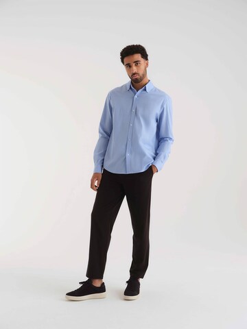 Coupe regular Chemise 'Nino' TRAPP en bleu