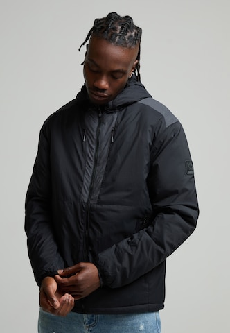 Veste d’hiver 'OMARO 2.0' Zavetti Canada en noir : devant