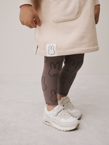 Next Комплект в бежово