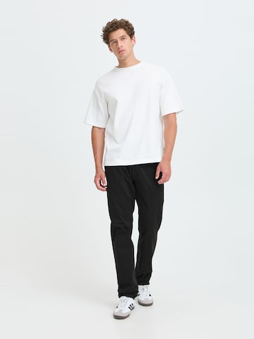 Casual Friday Slimfit Chinohousut 'Viggo' värissä musta: etupuoli