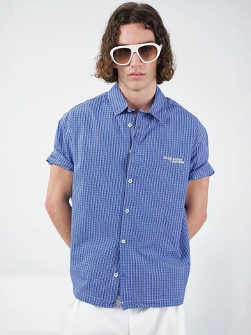 Regular fit Camicia di Giesto in blu: frontale