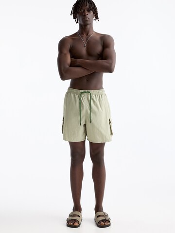 Pull&Bear Badshorts i grön