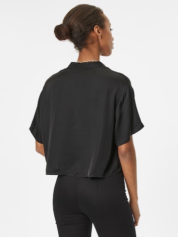 Urban Classics Bluse in Schwarz