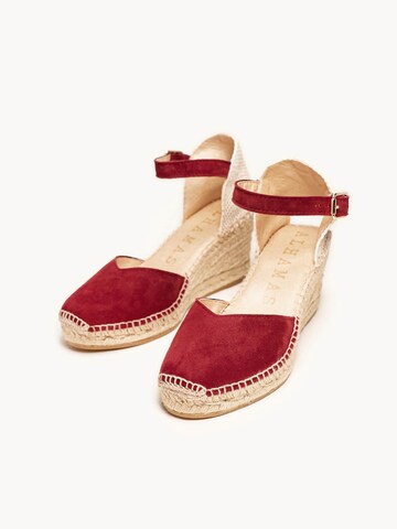Alhamas Strap sandal 'Alpargata Cuña 7 cm' in Red