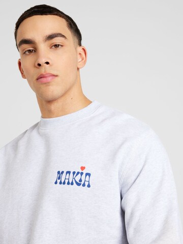 Sweat-shirt 'Heartache' MAKIA en gris