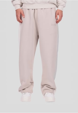 Loosefit Pantaloni di Dropsize in beige: frontale