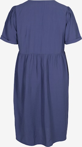 Robe-chemise 'Ilya' Zizzi en bleu