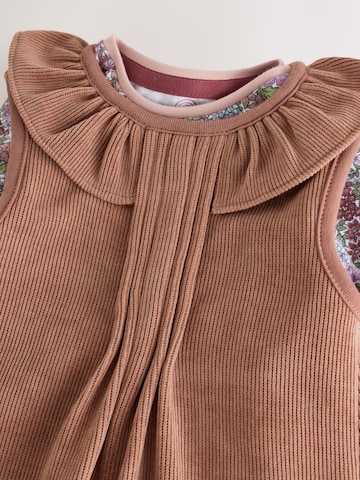 Next Regular Set in Beige