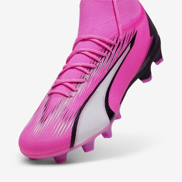 PUMA - Chuteira 'ULTRA PRO' em rosa