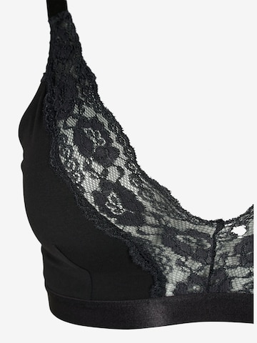 T-shirt Reggiseno 'Comfy' di Devoted by Zizzi in nero