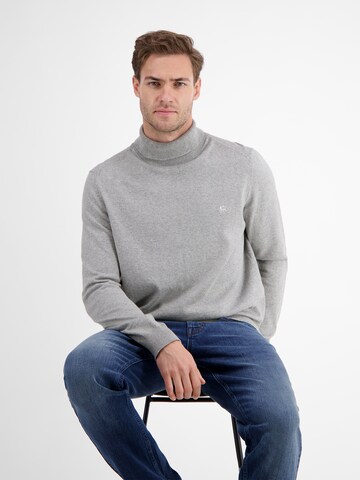 Pull-over LERROS en gris : devant