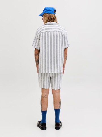 Loosefit Pantalon JACK & JONES en blanc