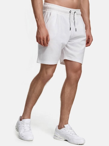 Tazzio Regular Broek '17600' in Wit