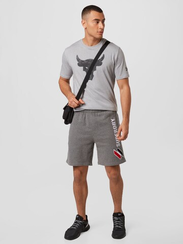 Superdry Regular Shorts in Grau