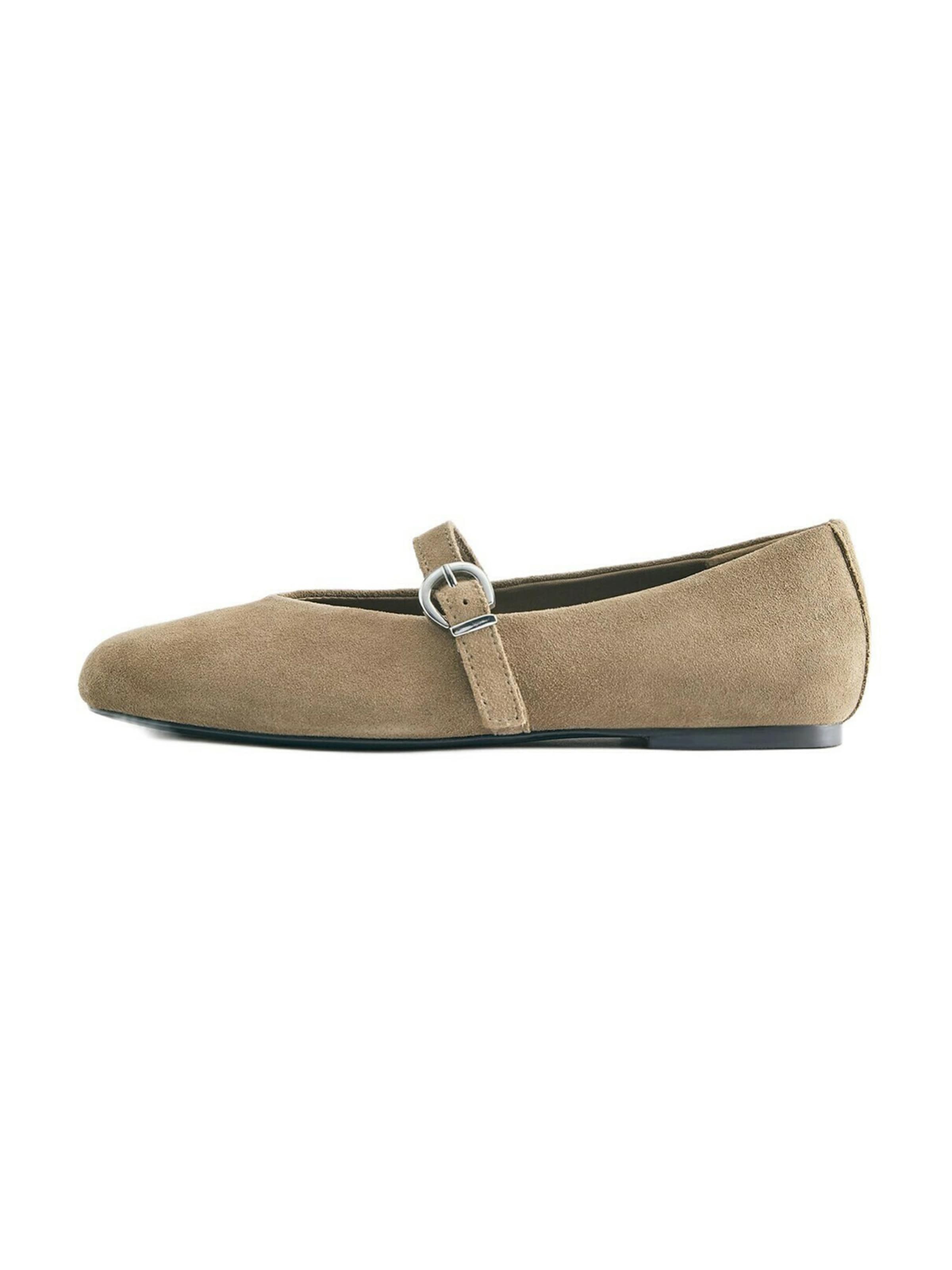 Ballerines Pull&Bear en beige : devant