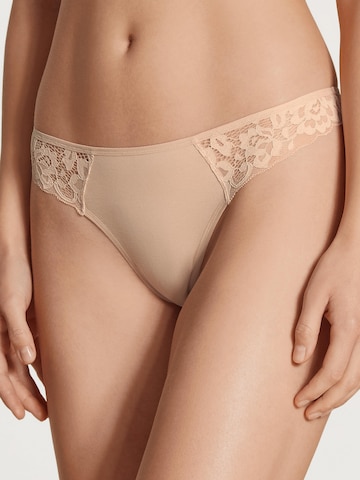 CALIDA String 'Natural Comfort Lace' in Roze