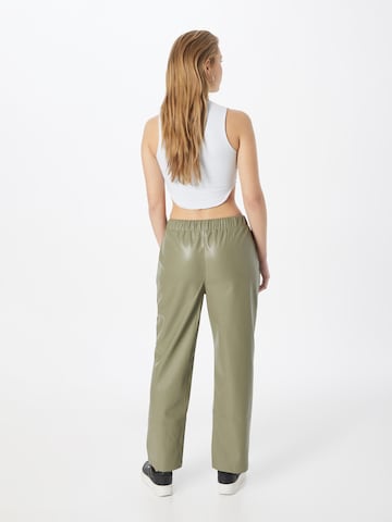 Regular Pantaloni de la Misspap pe verde