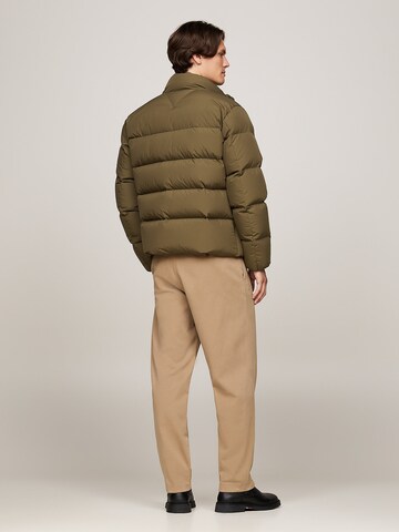 TOMMY HILFIGER Jacke in Grün