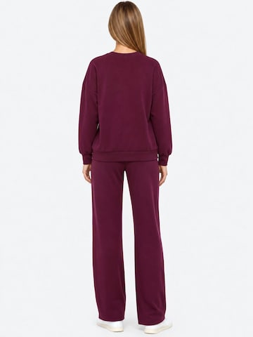 Lady Bersan Leisure suit in Red