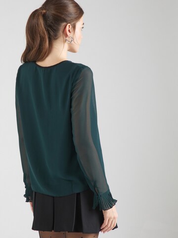 VERO MODA Pusero 'VMHERLE' värissä vihreä