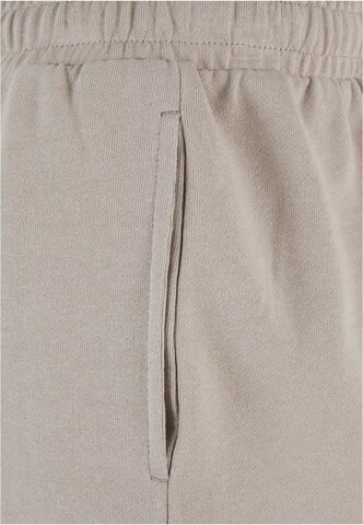 Urban Classics Loosefit Kalhoty – šedá