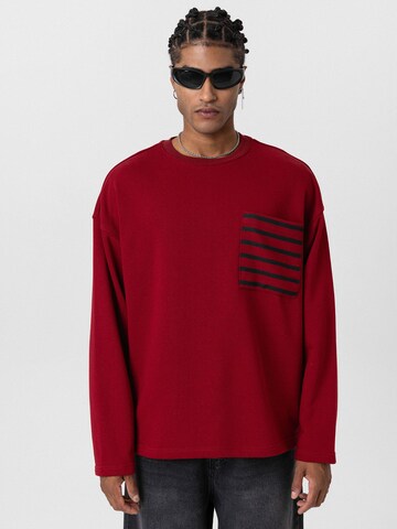 VAMOS CLO Sweatshirt in Red: front