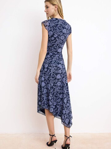 Trendyol - Vestido en azul