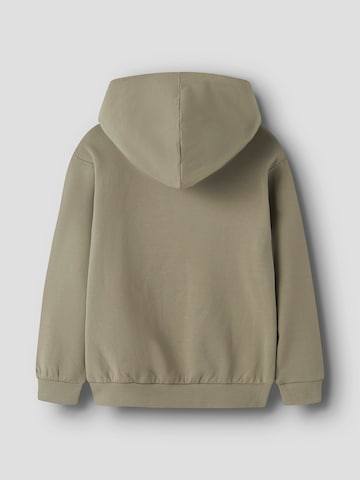 NAME IT - Sweatshirt 'NKMVUGO' em verde