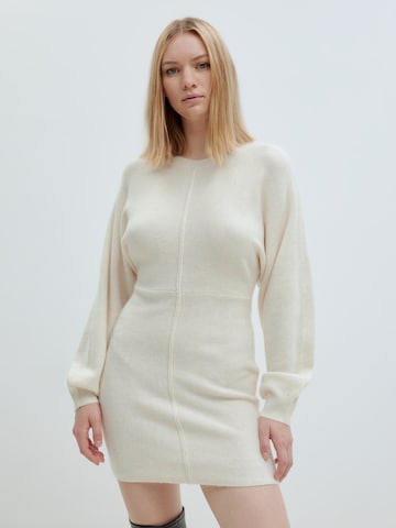 EDITED Knit dress 'Tonia' in White: front