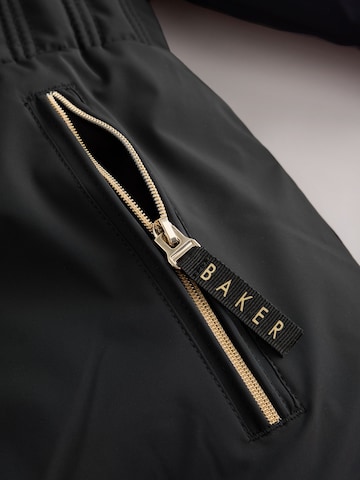 Baker by Ted Baker Frakke i sort