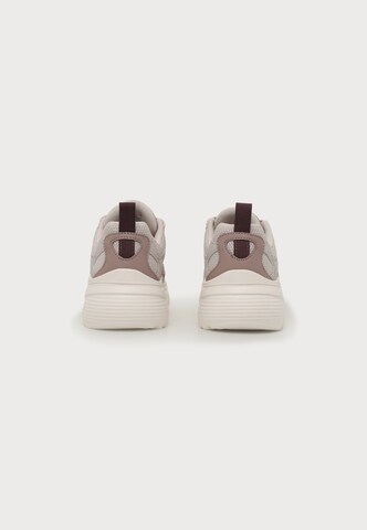 SKECHERS Nízke tenisky 'E CLYPSE LITE - LUNAR WALKS' - Biela