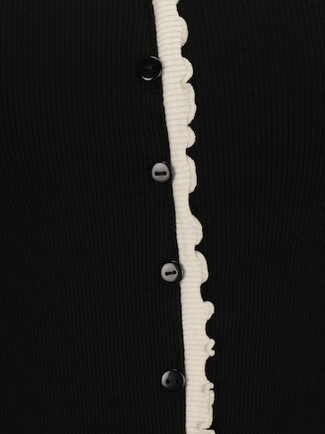 T-shirt 'ONLLAILA' Only Petite en noir