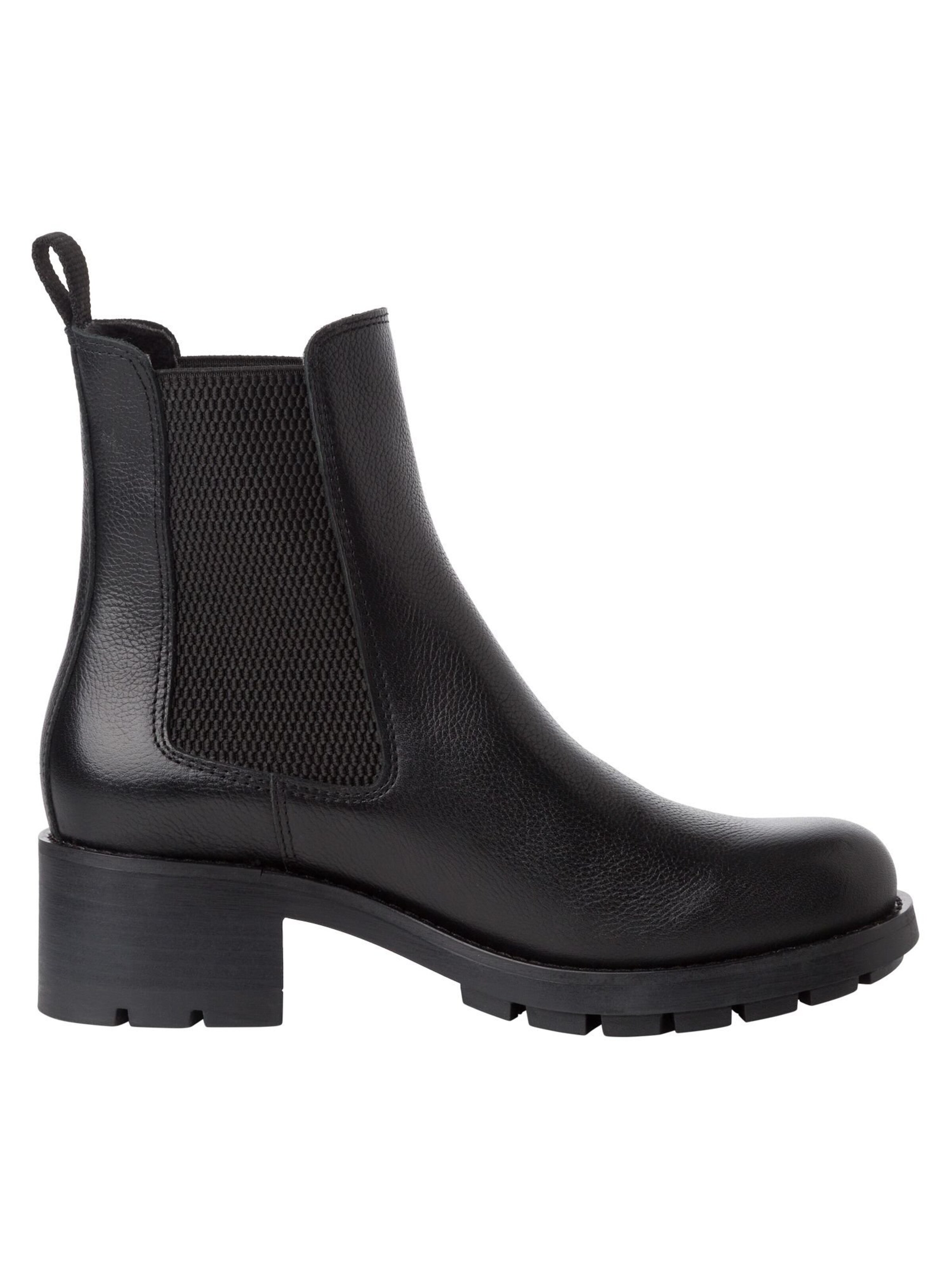 Tamaris Chelsea boots in Black