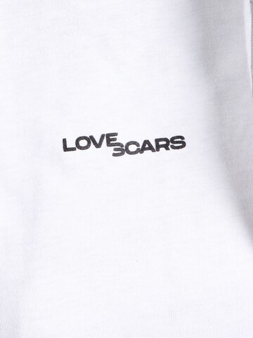 Love Scars T-shirt i vit