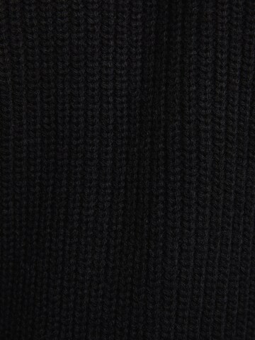 BershkaPulover - crna boja