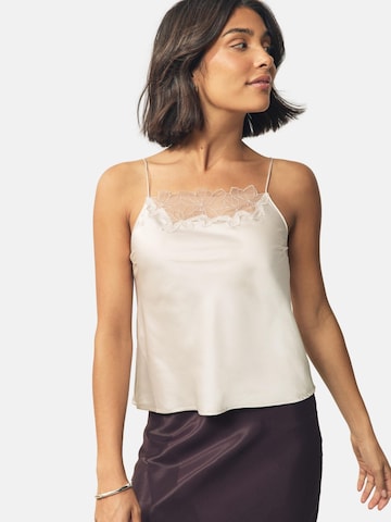 Next Top in Beige: voorkant