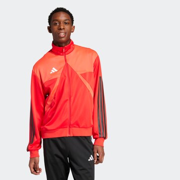 ADIDAS SPORTSWEARJakna za vježbanje 'House of Tiro' - crvena boja: prednji dio