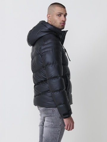 KOROSHI Téli dzseki - fekete