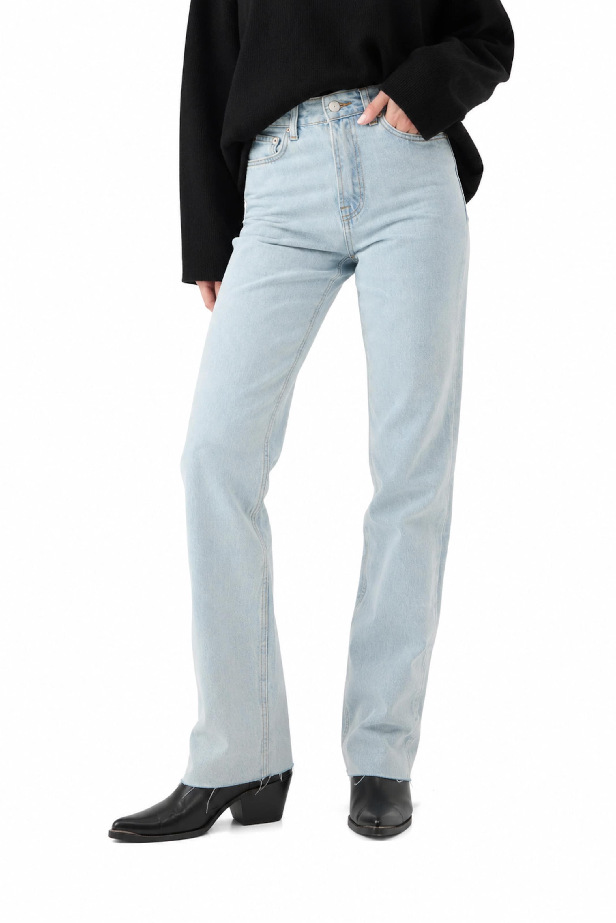 HOLLY LOLLY Regular Jeans in Blue: front