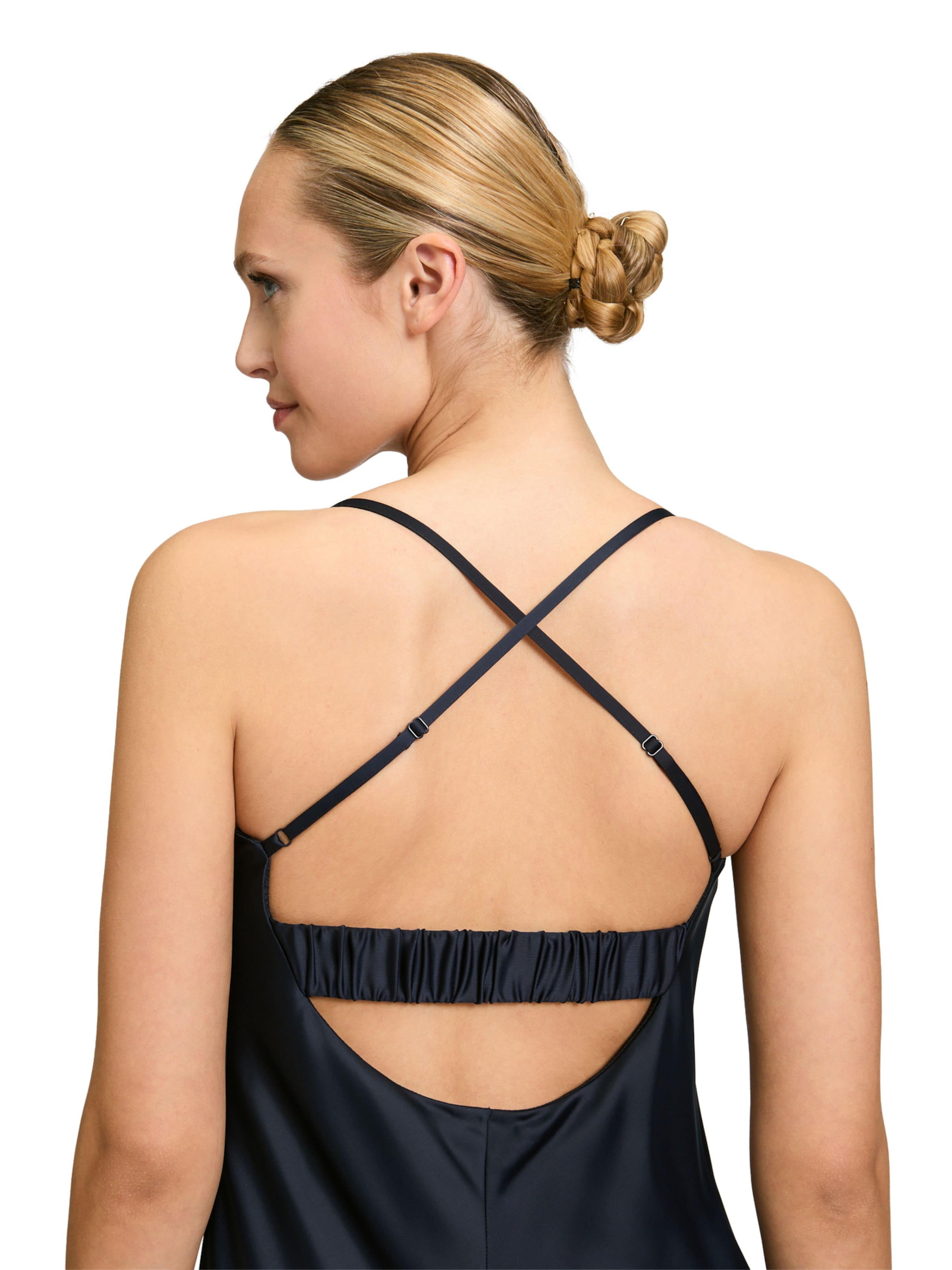 Robe de soirée Vera Mont en bleu