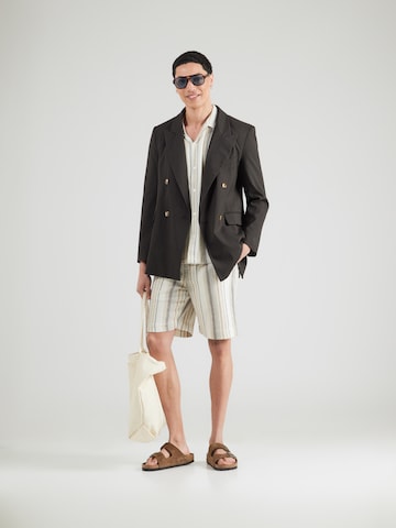 Fit confort Survêtement 'SLHCAL' SELECTED en blanc