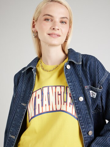 WRANGLER - Camiseta 'REGULAR TEE' en amarillo