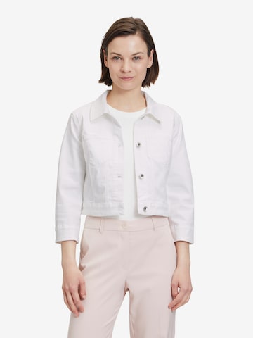 Betty Barclay Between-Season Jacket in White: front