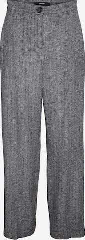 VERO MODA Loose fit Pleated Pants 'Lizzie' in Grey: front