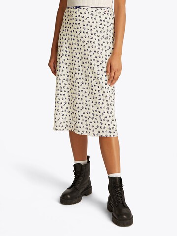 Tommy Jeans Skirt in White: front